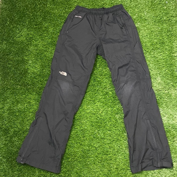 The North Face Trackpants - Picture 2 of 6